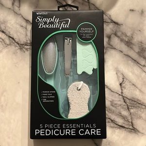 VIVITAR Sinply Beautiful 5 Piece Essentials Pedicure Care
